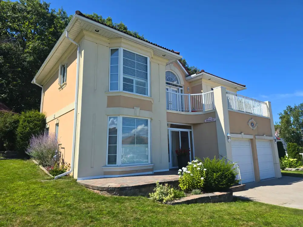 Pressure Washing Midland, ON